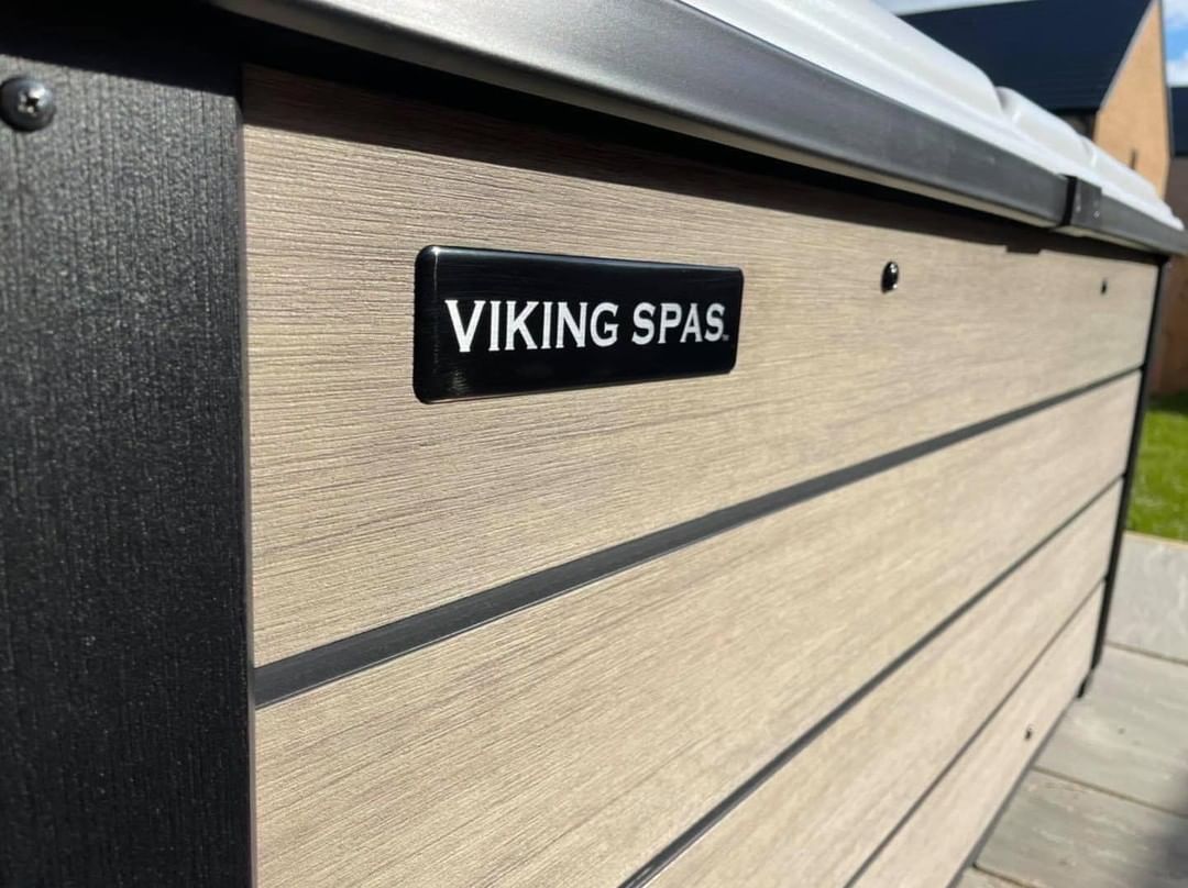 Спа бассейн Viking Spa Royale
